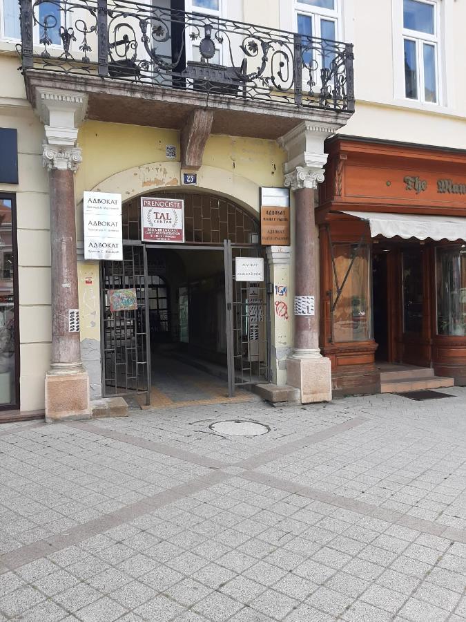 Apartmani Sara Novi Sad Bagian luar foto