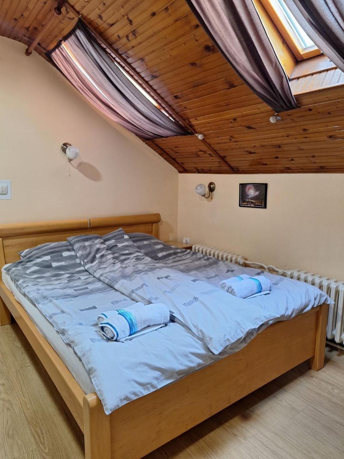 Apartmani Sara Novi Sad Bagian luar foto